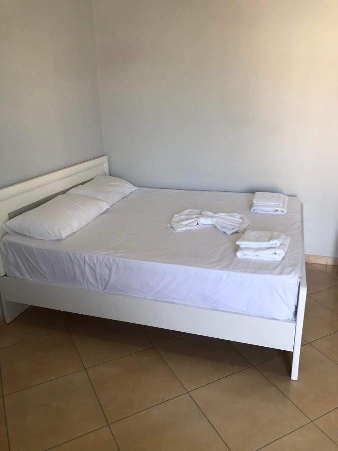 Vila Olti Vlorë 外观 照片